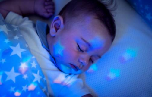 Az alvás tudománya a kisbabáknál: Amit minden szülőnek tudnia kell